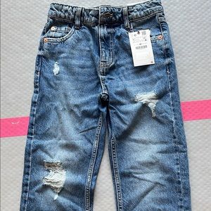 Wide leg ripped jeans by ZARA